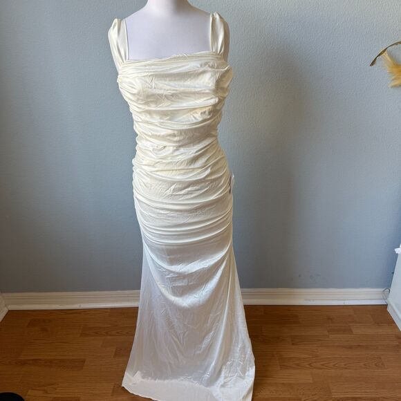 Lulus Torri White Satin Off-the-Shoulder Maxi Dress Size Medium - Picture 5 of 13